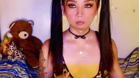 Snapshot of adorableslutxxx chatting on June 2026 01:52:02 AM jasmine online show from June 2026 01:52:02 AM