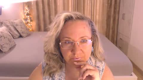 Snapshot of adrena_ chatting on April 2026 10:32:02 AM Cryna online show from April 2026 10:32:02 AM