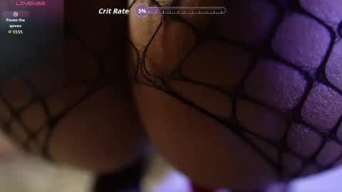 Adri crof online show from September 2025 04:38:01 AM