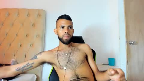 Snapshot of adri_sexboy229 chatting on September 2025 02:39:02 PM adri_sexboy229 online show from September 2025 02:39:02 PM