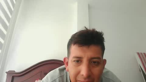ADRIAN  OSCAR online show from May 2026 07:10:02 PM