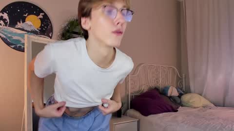 Adrian online show from December 2024 07:15:02 PM