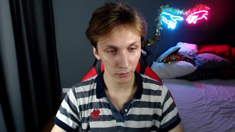 Adrian online show from December 2024 05:10:02 PM