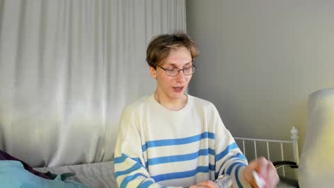 Adrian online show from February 2025 10:21:01 PM