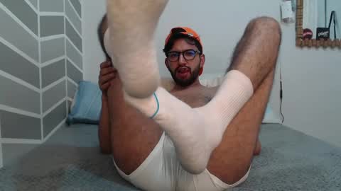 Snapshot of adrian_falcon chatting on May 2026 05:24:01 AM Adrian Falcon online show from May 2026 05:24:01 AM