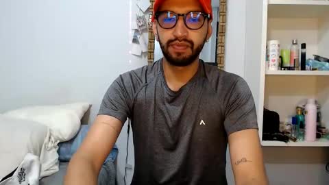 Snapshot of adrian_falcon chatting on May 2026 04:53:01 AM Adrian Falcon online show from May 2026 04:53:01 AM