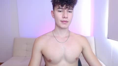 adrian morelli online show from March 2026 08:24:01 PM