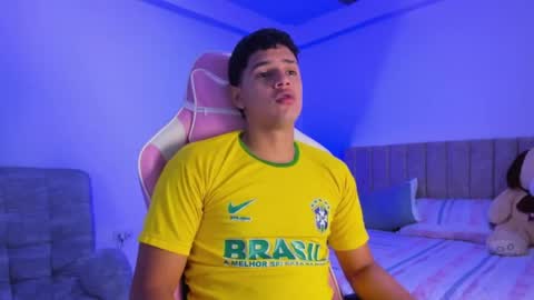 ADRIAN online show from April 2026 07:15:02 PM