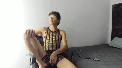 Adrian W  online show from June 2026 04:03:02 AM