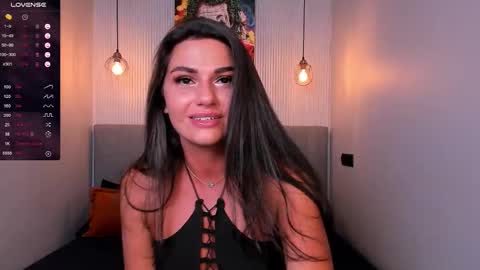 Adriana online show from September 2025 07:46:02 PM