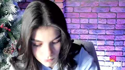 Adri online show from January 2025 10:50:02 PM