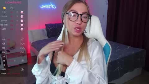 Ammy online show from October 2025 04:43:01 AM