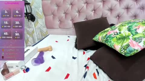 Snapshot of adrianasex_69 chatting on February 2025 06:44:01 PM adriana online show from February 2025 06:44:01 PM