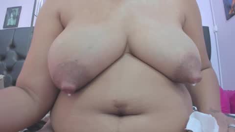 adriana online show from November 2025 03:56:01 PM