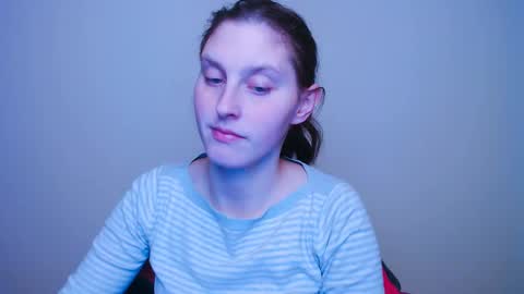 Adriana online show from February 2025 11:20:01 AM