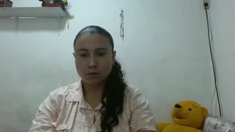 Adriana Tellez online show from September 2025 01:26:02 PM