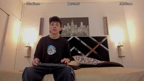 Adrian online show from October 2025 03:15:02 AM