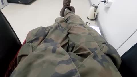 adventure85d4 online show from April 2026 11:29:01 PM