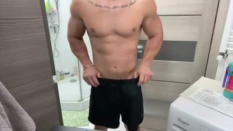 Mrrfitt online show from August 2026 12:18:01 PM