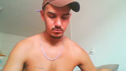 Luci online show from January 2025 06:02:01 PM