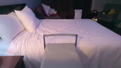 Snapshot of aeschyles chatting on January 2025 08:17:01 AM aeschyles online show from January 2025 08:17:01 AM
