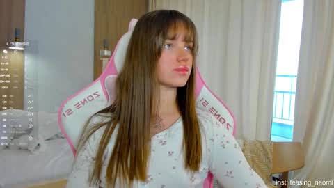 Naomi My instagram account - teasing naomi online show from November 2025 04:03:01 AM