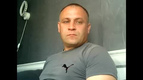 Sasha online show from September 2025 07:08:01 AM