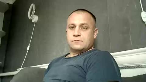 Sasha online show from November 2025 06:58:01 AM