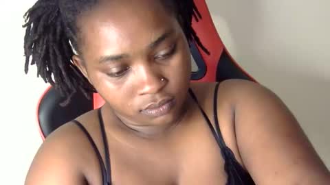 Snapshot of african001 chatting on September 2025 04:01:01 AM stella online show from September 2025 04:01:01 AM