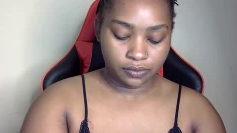 Snapshot of african001 chatting on November 2025 03:02:01 PM stella online show from November 2025 03:02:01 PM