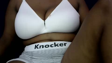 african_adasa02 online show from November 2025 09:48:01 PM