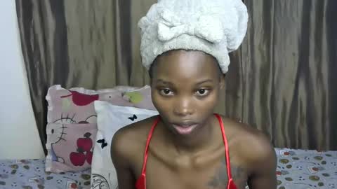 africana_slimqueen online show from April 2026 05:47:01 PM