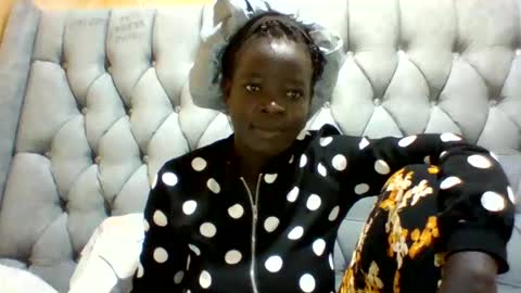 DIANA AKOTH OGUTU online show from September 2025 04:36:02 AM