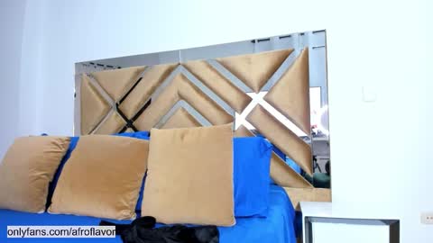 Jheremy and  leeryc  online show from December 2025 11:48:02 AM