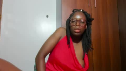 Leah online show from January 2025 06:28:02 AM