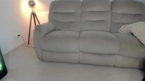 afrodisiacaly online show from April 2026 12:23:01 AM