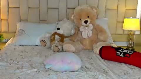 Snapshot of afrodita_love25 chatting on June 2026 03:05:02 AM afrodita_love25 online show from June 2026 03:05:02 AM