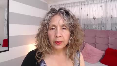 Snapshot of afrodita_sg chatting on December 2024 07:41:02 PM afrodita_sg online show from December 2024 07:41:02 PM