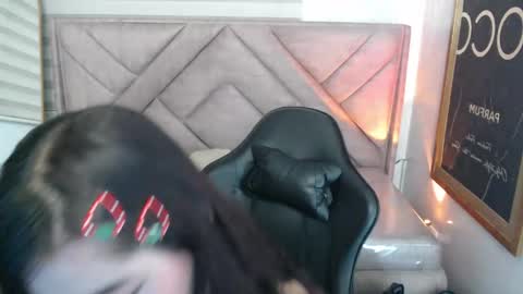 Snapshot of afrodita_wild_v chatting on April 2026 01:24:02 PM afrodita_wild_v online show from April 2026 01:24:02 PM