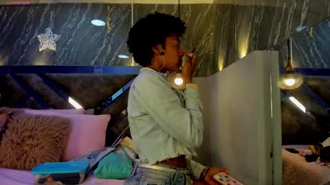 Afrodita  online show from February 2026 03:34:02 AM