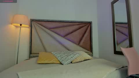    online show from April 2026 05:54:01 PM