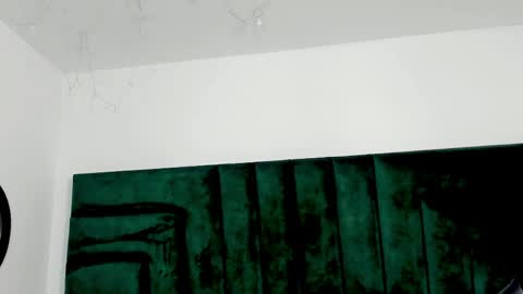    online show from April 2026 07:58:01 PM