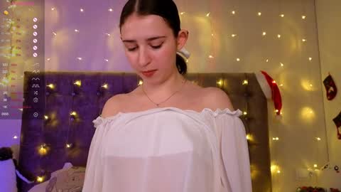 Anna online show from January 2025 06:54:02 PM