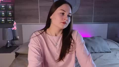 Anna online show from February 2025 11:04:01 AM