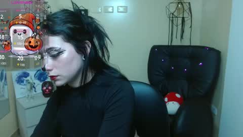 Kimberly online show from October 2025 02:07:02 PM