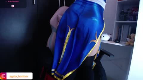 Snapshot of agata_bolton chatting on February 2025 09:55:01 PM Agata online show from February 2025 09:55:01 PM