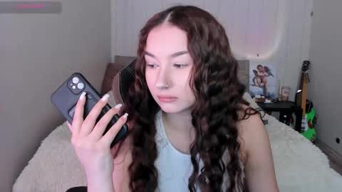 Snapshot of agata_cherry chatting on October 2025 05:19:02 AM Eva online show from October 2025 05:19:02 AM