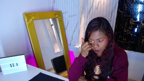 Agata grubisic  online show from March 2025 04:11:01 PM