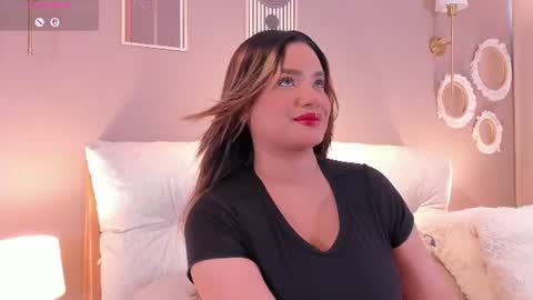 Agata Lauret online show from June 2026 02:49:01 PM