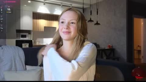 Snapshot of agata_liii chatting on November 2025 08:04:02 AM Agata Liii online show from November 2025 08:04:02 AM